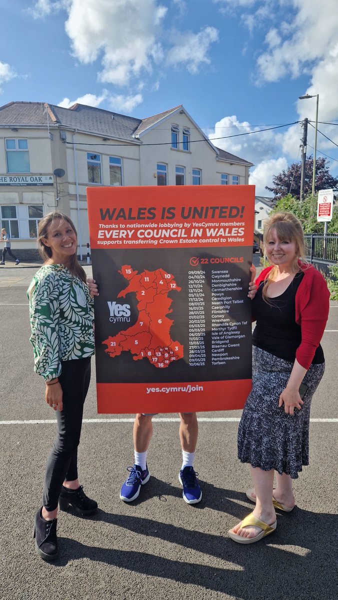 Mae YesCymru ar daith I gasglu cefnogaeth Aelodau’r Senedd i’n hymgyrch i drosglwyddo Ystad y Goron i Gymru.

YesCymru are on a journey to get the support of Senedd Members for our campaign to transfer the Crown Estate to Wales.