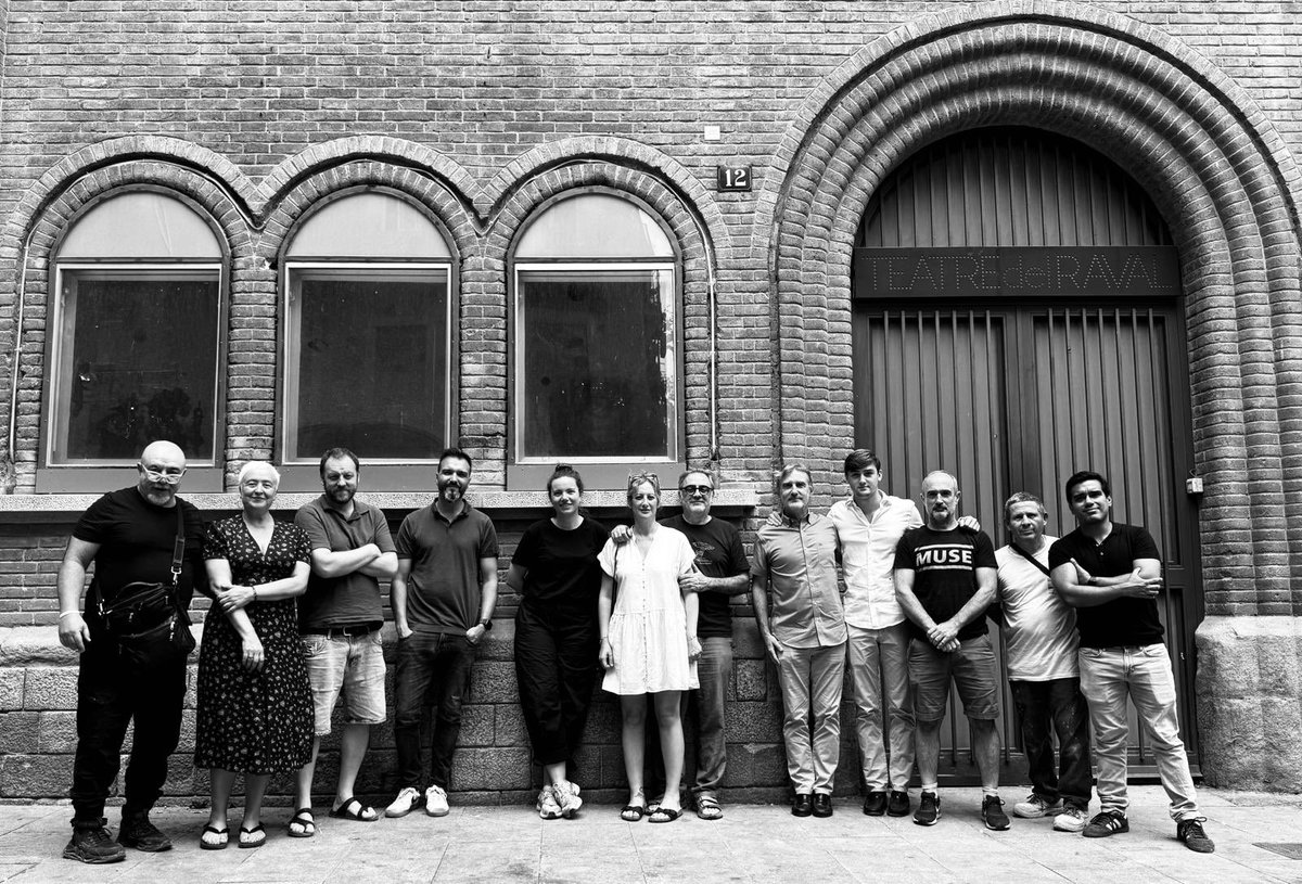 OGestio's tweet image. Avui comencem les obres del que serà el nou Teatre Raval

#teatredelraval @MontseEnguita @EvelynArevRuan #peptosar #teatrebarcelona