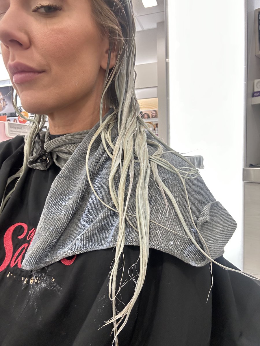 Giving Khaleesi meets mermaid vibes