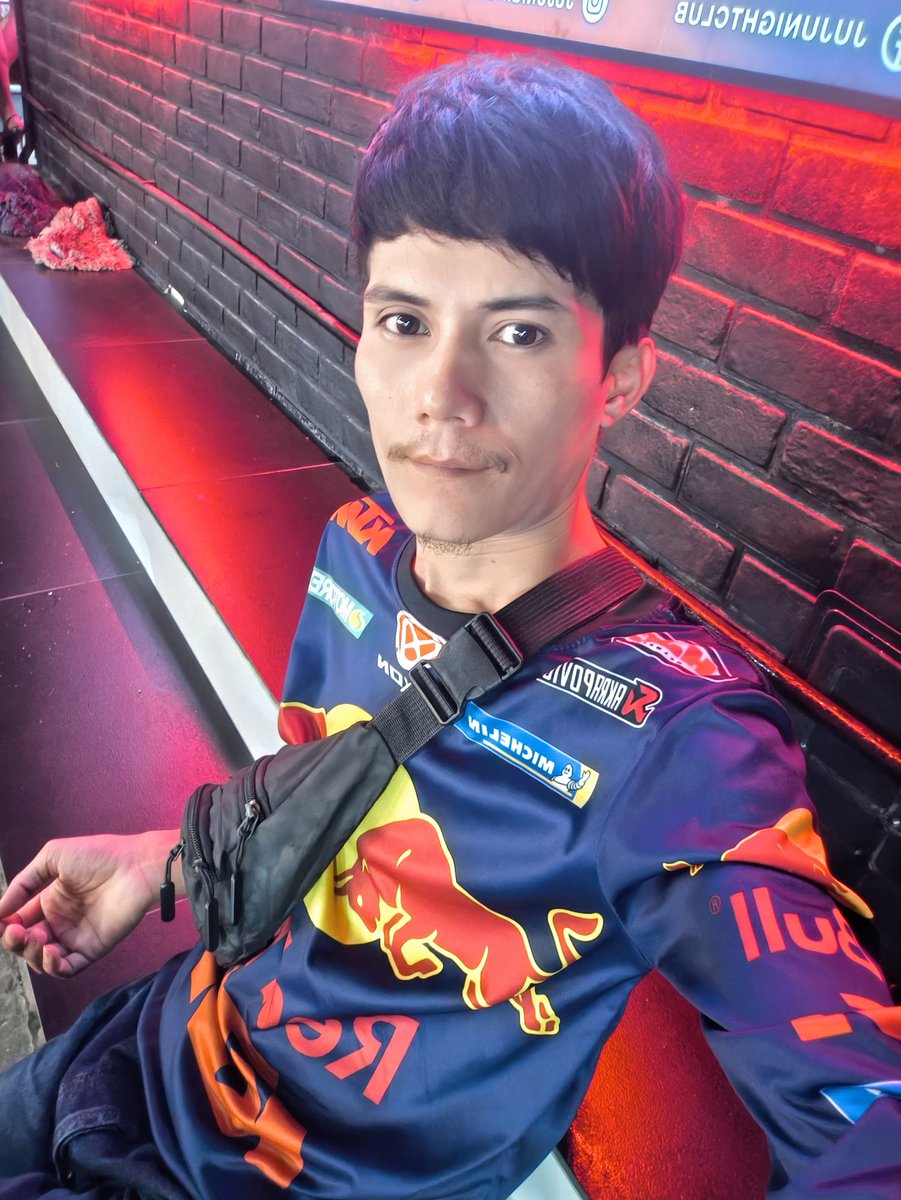 Test Mobile tweet media