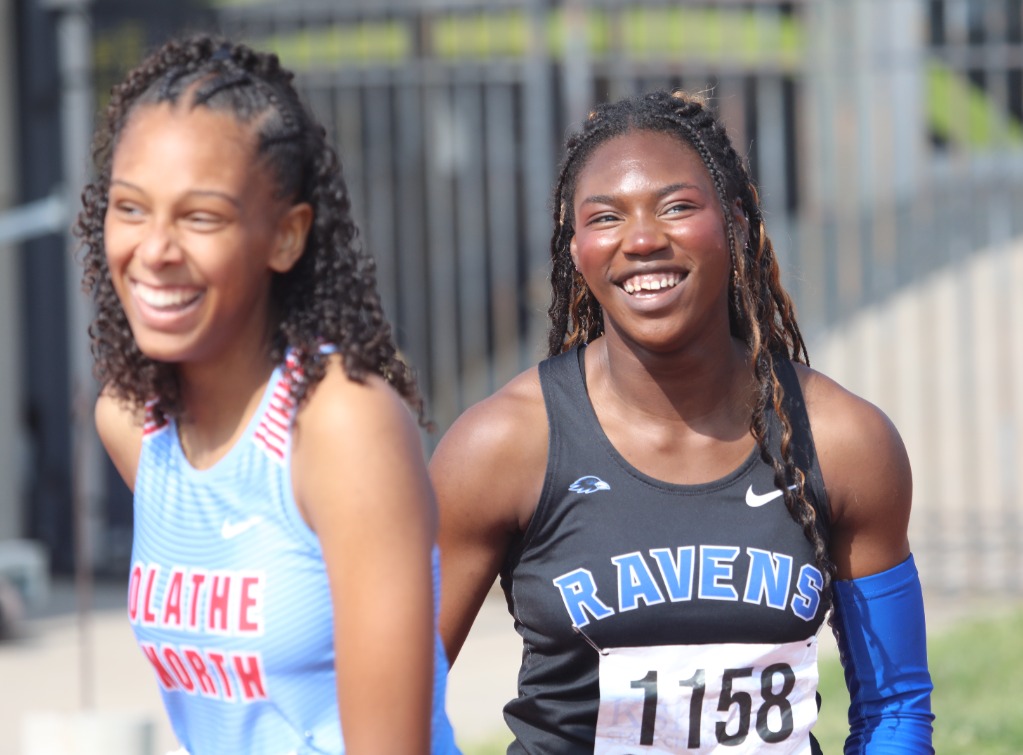 Photos from the Class 6A Girls State Track &amp; Field Championships on May 30-31 in Wichita.

kshsaacovered.com/galleries/wtra…

#KSHSAACovered x <a href="/CapFed/">Capitol Federal</a>