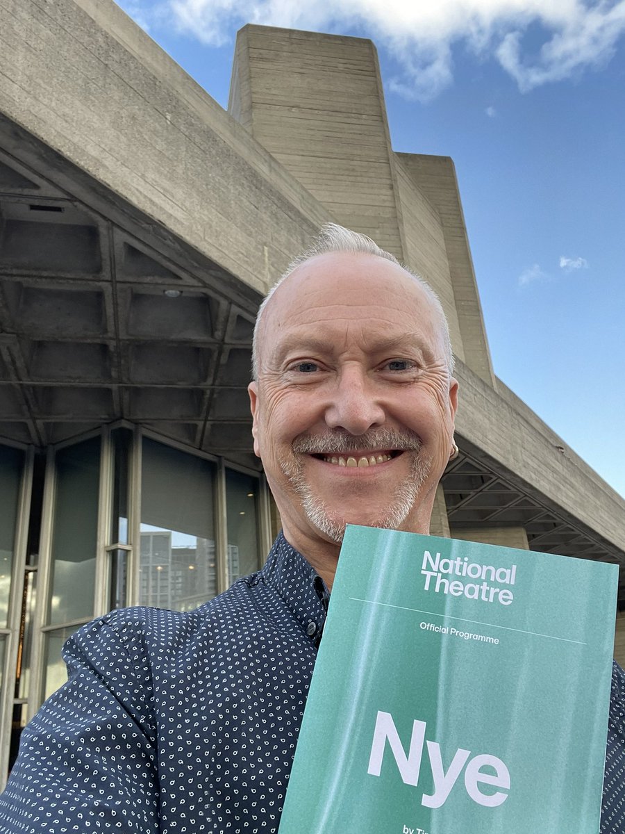 Stuart King, Head Reviewer, London Box Office. (@stuartreviews) on Twitter photo At National Olivier for “Nye” with Michael Sheen as Aneurin Bevan.
<a href="/LBO_Theatre/">London Box Office</a> <a href="/NationalTheatre/">National Theatre</a> At National Olivier for “Nye” with Michael Sheen as Aneurin Bevan.
<a href="/LBO_Theatre/">London Box Office</a> <a href="/NationalTheatre/">National Theatre</a>