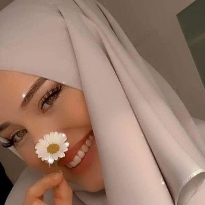 لقد بنيت لك بين أضلعي منزلا 
           عسى المقام ب المقيم يليق .... 🌿

#مساء_الخير_والسعاده 

#أمنية