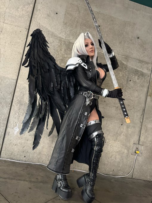 Such a puppy... https://t.co/8KgouD56lH<a href="/tag/squirrelgirl"class="tags"><span>#squirrelgirl</span></a><a href="/tag/marvelrivals"class="tags"><span>#marvelrivals</span></a>