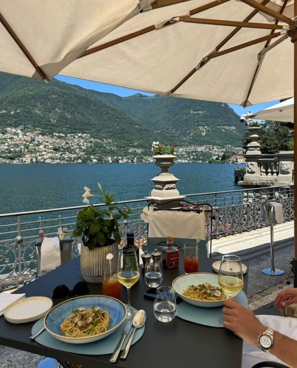W0rld2026's tweet photo. Lake Como, Italy https://t.co/gOkuYODoyI