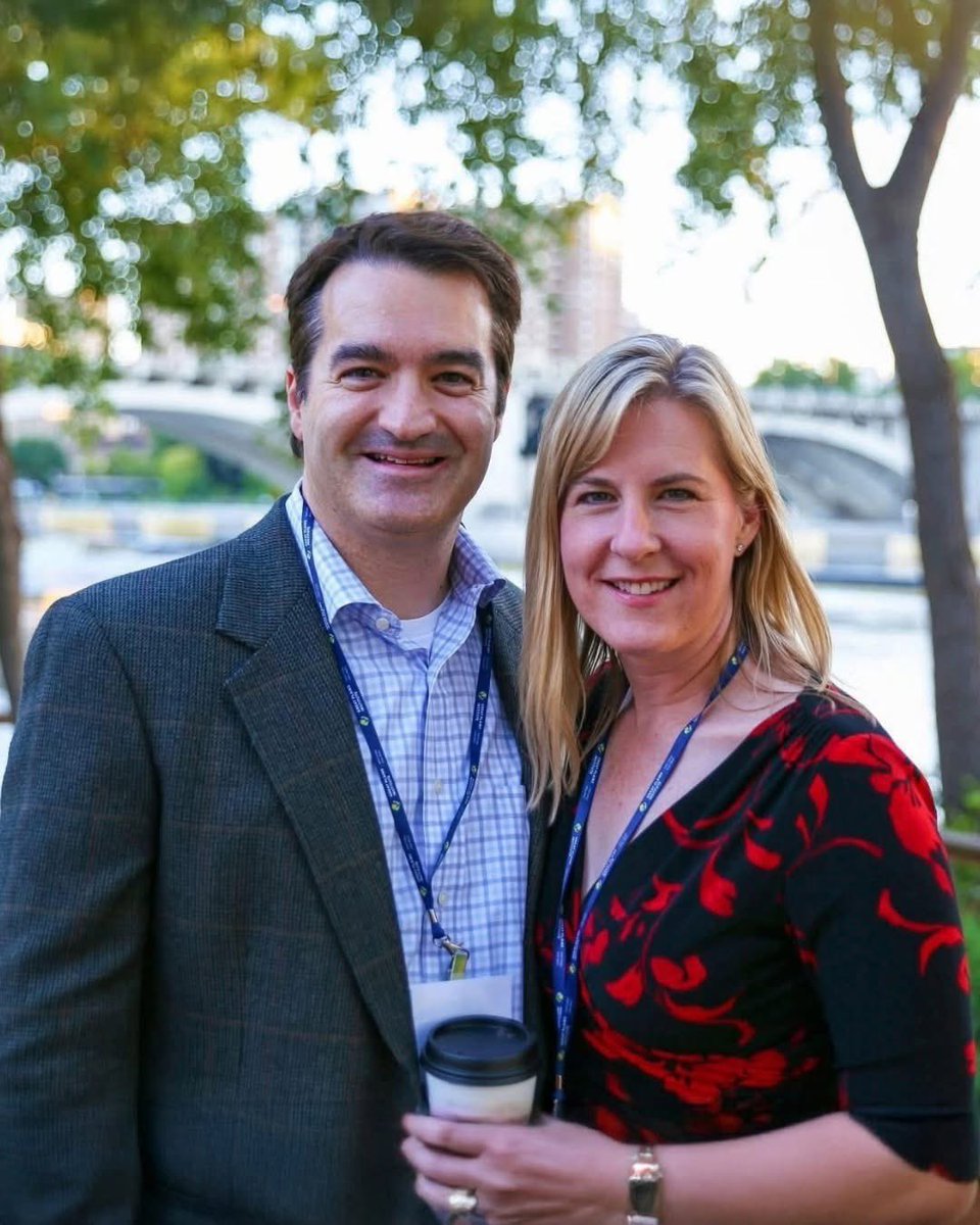 mnhouseDFL's tweet image. One month after being assassinated in their home, we remain heartbroken and horrified by the loss of Melissa and Mark Hortman.
Melissa was our friend, our leader, and a champion for Minnesotans. Mark was by her side supporting her every step of the way. These two extraordinary…