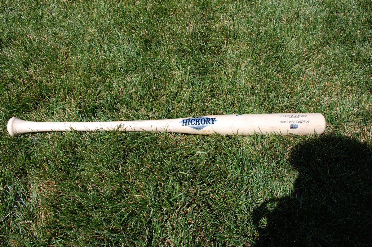 CardsAuthentics's tweet image. Last day to bid on this auction that features game used bats from Ivan Herrera and Victor Scott II and a team issued bat from Thomas Saggese. Auction ends tonight 7/14/25 at 9 pm CST.

cardinals.auctions.mlb.com/cardinals-auth…
