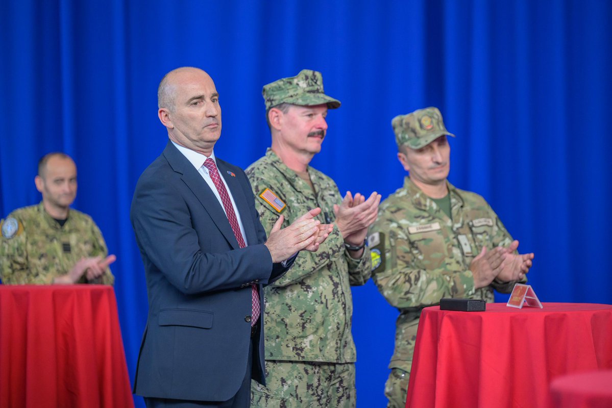 NATO_KFOR's tweet image. Today, the Chief of Staff of the #NATO-led #KFOR mission, RDML Maximilian Clark, and the Ambassador of Montenegro to Kosovo, H.E. Bernard Čobaj, presided over the Montenegrin National Day Ceremony at KFOR HQ in Camp Film City, Pristina.

#UNITASOMNIAVINCIT 
#StrongerTogether