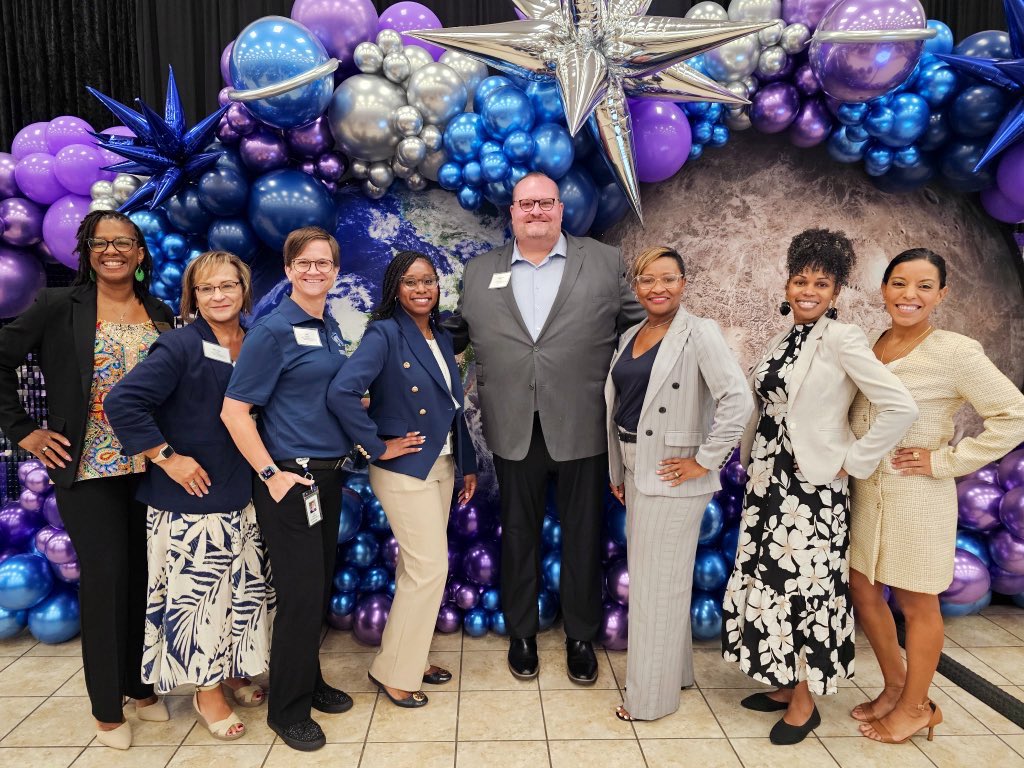 Monica Auffant (@laprofemoni) on Twitter photo The Blue Track Principals for 2025-2026 <a href="/LamarCISD/">Lamar CISD</a> 💙🎉🐴<a href="/MrsPatt29/">Rachel Patterson, M.Ed.</a> <a href="/DrMishlan/">Dr. Mishlan</a> <a href="/MichaelSemmler/">Michael Semmler</a> The Blue Track Principals for 2025-2026 <a href="/LamarCISD/">Lamar CISD</a> 💙🎉🐴<a href="/MrsPatt29/">Rachel Patterson, M.Ed.</a> <a href="/DrMishlan/">Dr. Mishlan</a> <a href="/MichaelSemmler/">Michael Semmler</a>
