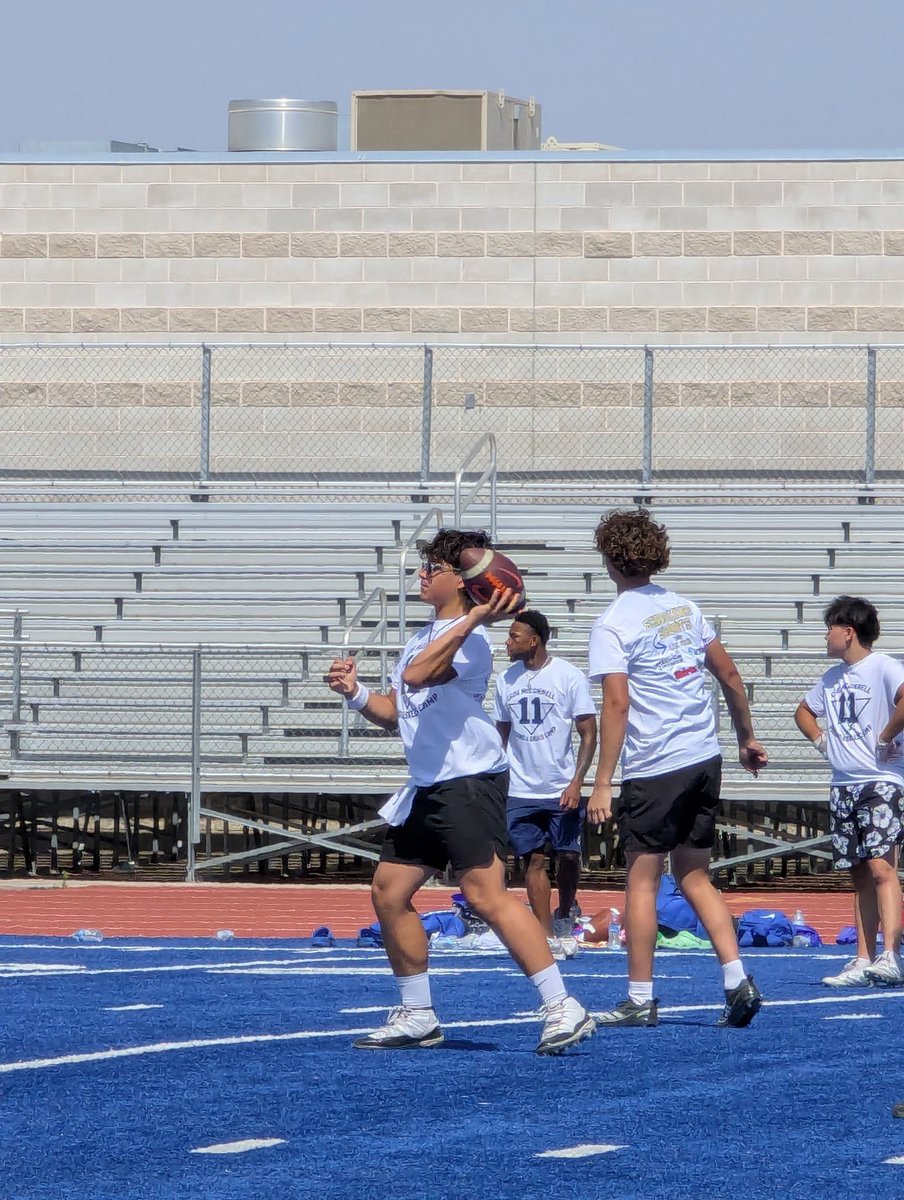 Thankyou <a href="/cade_mcconnell/">Cade McConnell</a> for having me at your skills camp, I had a great time. ⛏️🏈