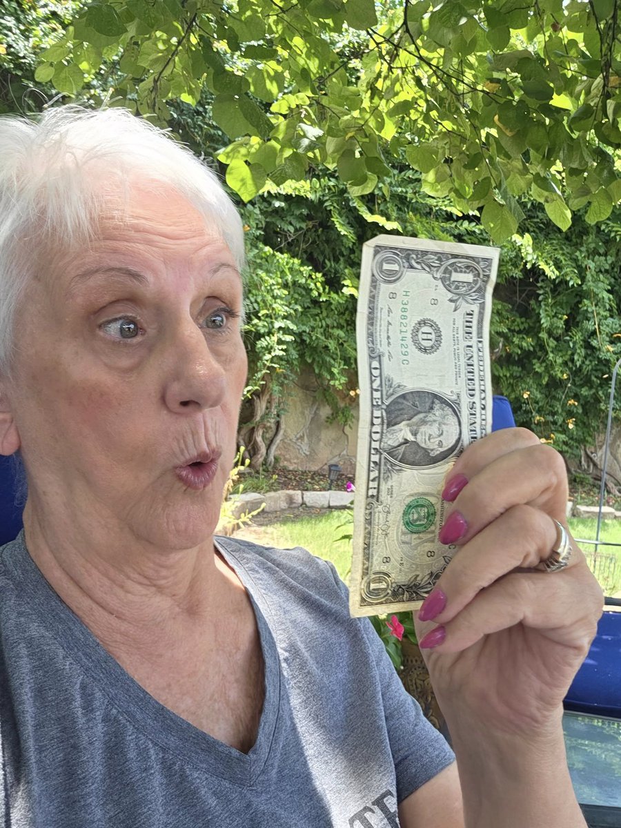 FranRhodesTX1's tweet image. I'm in for a dollar and challenged my friend @MichaelFlusche to do the same. You can play too! Challenge someone else.
Details at
truetexasproject.com/red-white-true…
