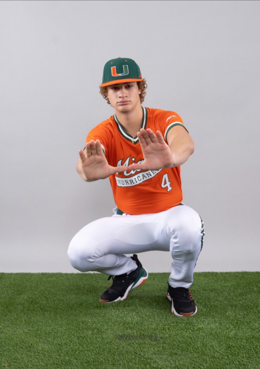 DylanDubovik7's tweet image. @CanesBaseball 🙌🏽🙌🏽