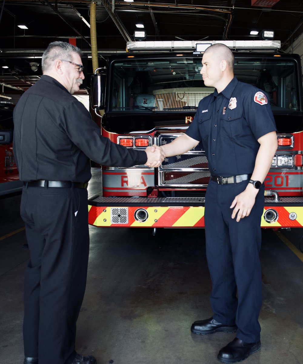 Welcome to the Team!

Join us in welcoming our newest Firefighter/Paramedics: 

Sergio Hernandez 
Roland Blackiston 
Xavier Bernal 

They are Dedicated to Excellence…Serving  with  Compassion.  Welcome  to  the  Family!

#rialtofire #firefighters #paramedics