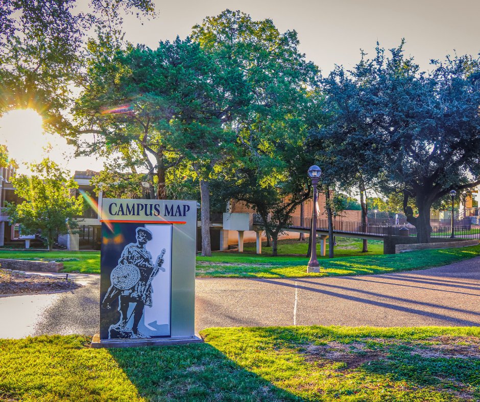 McLennanCC's tweet image. What better way to kick off Summer Second 6-Week courses than with sunshine, a beautiful campus, and good vibes?! ☀
#FirstDayOfClass #SummerClasses #MCCHighlanders
