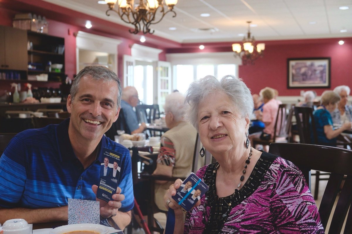 boissoal's tweet image. Une belle heure de dîner avec les résidents de La Providence à Plessisville!
J’ai eu le plaisir de discuter avec vous et surtout de souhaiter un joyeux anniversaire à Mme. Mercier, qui fête ses 92 ans aujourd’hui !
Vous me confiez vos préoccupations : votre pension de…