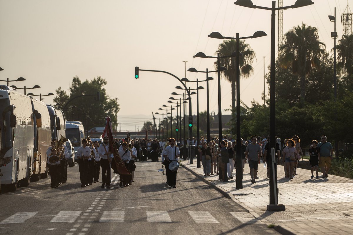 Quince entidades musicales de pueblos afectados por la dana abren el Certamen de Bandas de València en La Torre

📸Jorge Gil / Europa Press

europapress.es/comunitat-vale…