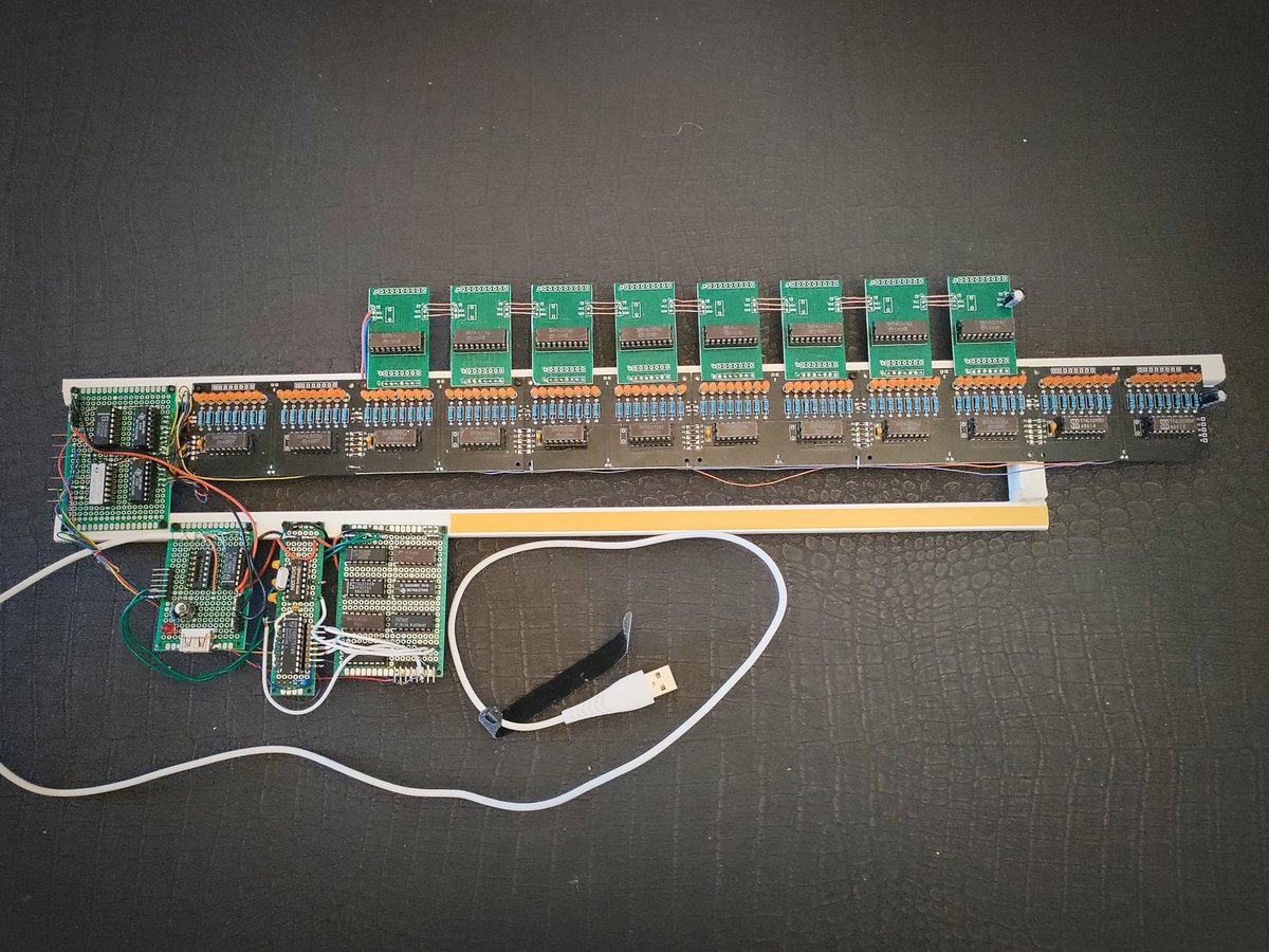 matseng's tweet image. My discrete (no microcontroller/usb-chip) USB device is progressing. Top row=payload latches. Middle=bit counter/selector followed by packet storage. Bottom=buffer, clk+T-state, packet start/stop detect +NRZI decoder+bit stuffing detect. Now onto pkt decoding & reply sequencing.