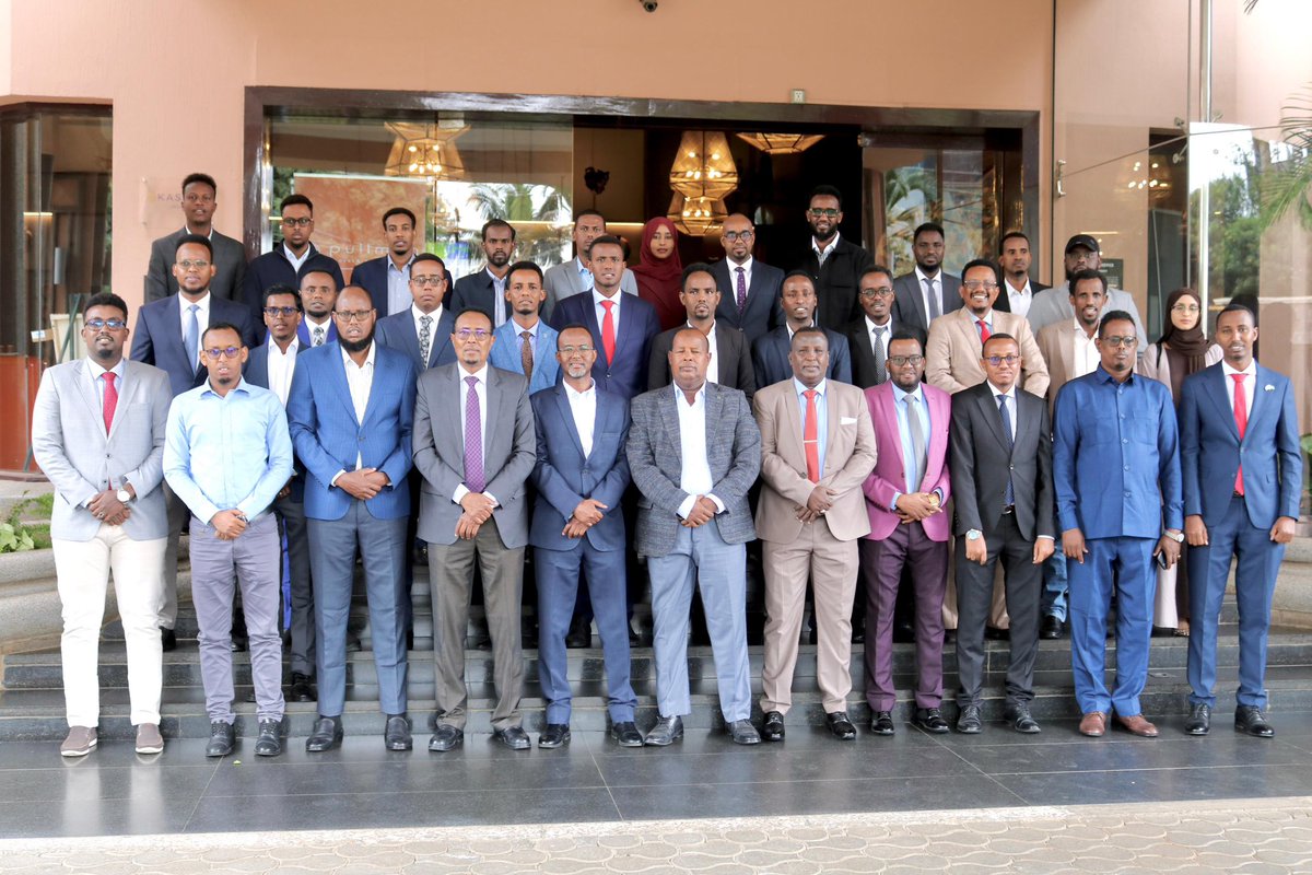 Hussein Idow Ali (@husseinidowali) on Twitter photo Attended a 3-day Public Sector Management Forum (<a href="/SERP_Somalia/">SERP Project Somalia</a>) on Public Administration Reforms for FGS & FMS, which concluded today in Nairobi.
Discussions focused on implementing reforms, including the Pay & Grading Policy, NTP, progress, challenges, and the way forward. Attended a 3-day Public Sector Management Forum (<a href="/SERP_Somalia/">SERP Project Somalia</a>) on Public Administration Reforms for FGS & FMS, which concluded today in Nairobi.
Discussions focused on implementing reforms, including the Pay & Grading Policy, NTP, progress, challenges, and the way forward.