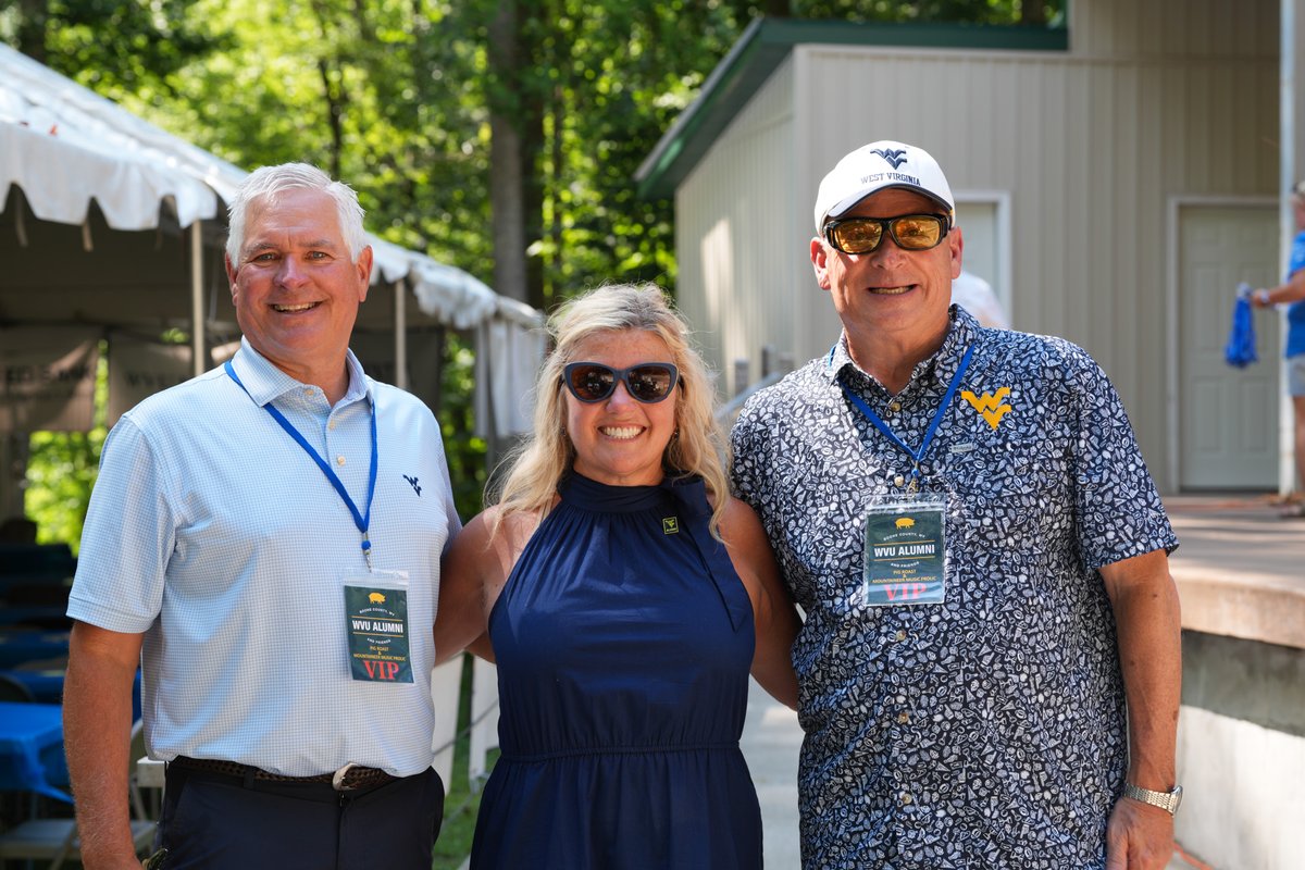 WVUAlumniAssoc's tweet image. The 38th Annual @BooneCountyWVU Pig Roast was one for the books! 🐖
Mountaineers gathered for food, music, and great company to support student scholarships. A special thanks to @wrenbaker, @TonyCaridi, @HoppyKercheval & @WVUMascot for joining us!
#LetsGo💛💙