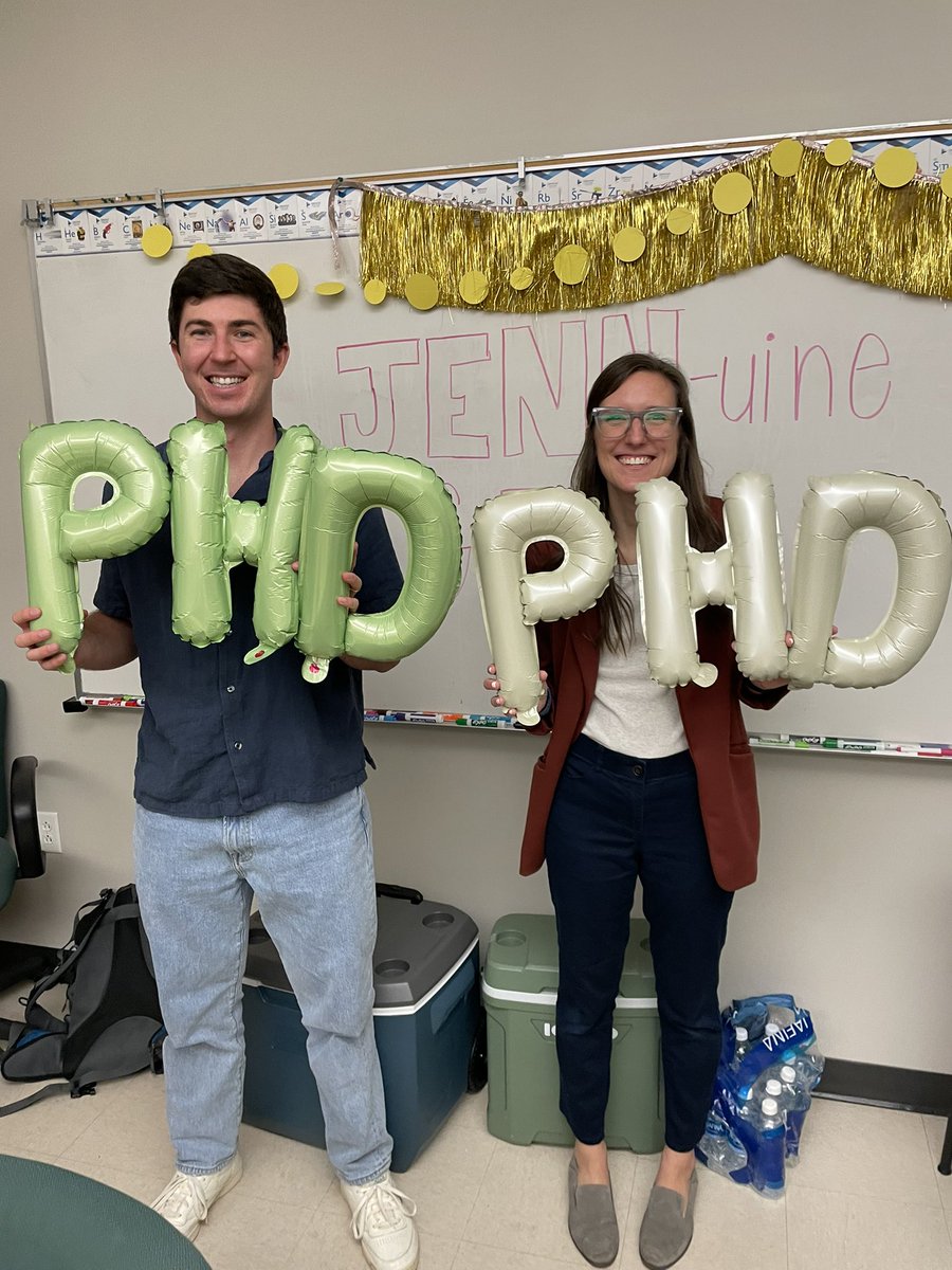 MollyBAtkinson's tweet image. Our research group had a busy June, sending these two off into PhD Land! So proud of you, @DavidTHamilton & @JennDEngland. Thank you for letting me be a small part of your journey, and for allowing me to grow & learn with you.
#AtkinsonResearchGroup #ARG #CER #ChemistryEducation