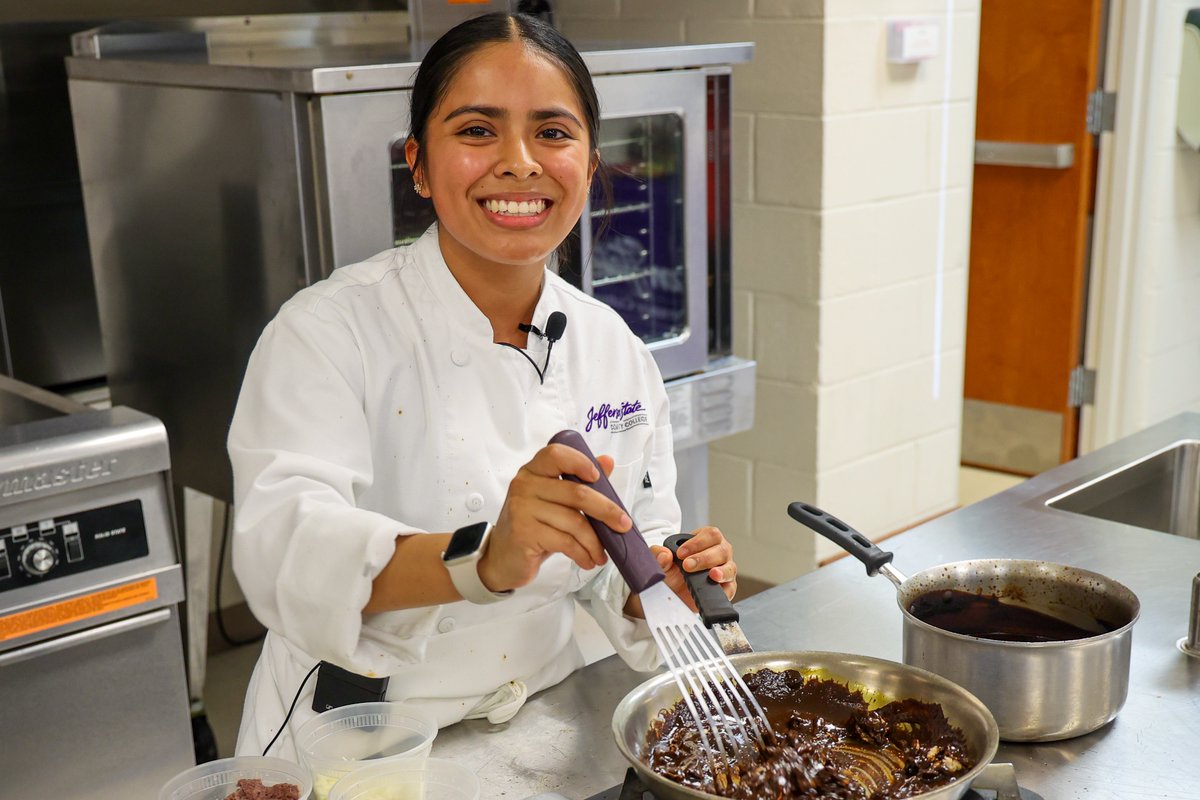 jeffstate's tweet image. The Jefferson State Culinary &amp;amp; Hospitality Institute is offering a new degree option to equip students interested in the trending catering and food truck career fields.

Courses begin this fall, and advising/registration is available now!

Learn more at jeffersonstate.edu/culinary-offer….