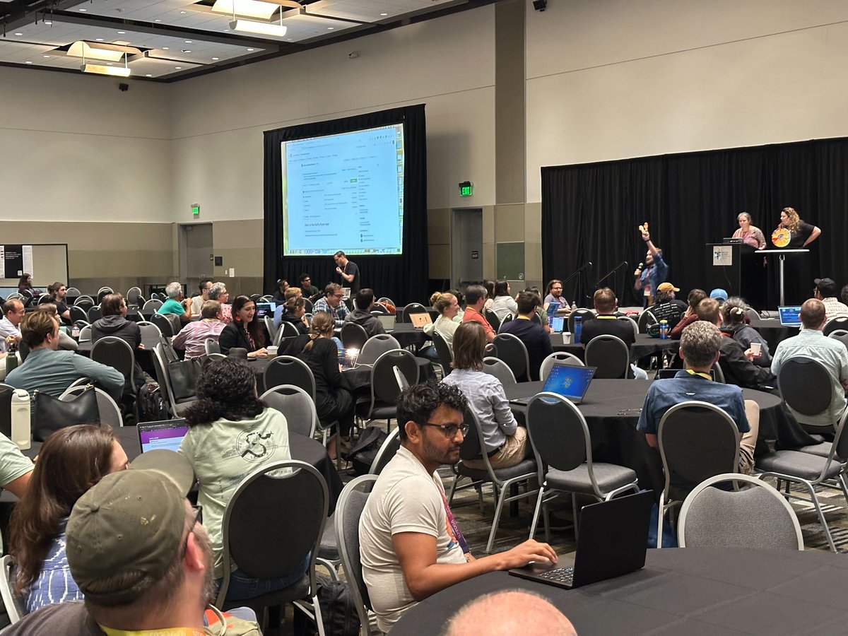 NumFOCUS's tweet image. That’s another successful SciPy conference for the books! Thank you to everyone who came, spoke, sponsored, or supported in any way!
Sssee you next year! 💙💜🧡💛🐍