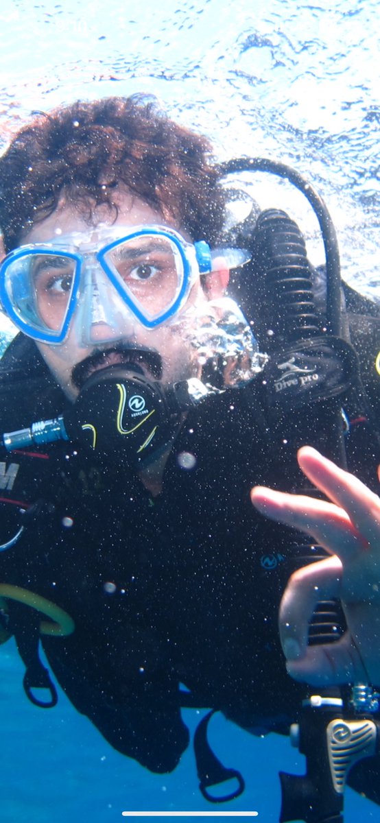 اغتنم كل فرصه تتاح لك:-
كل يوم من حياتنا يعدي دون مانتعلم شي جديد ماهو الا حسره.