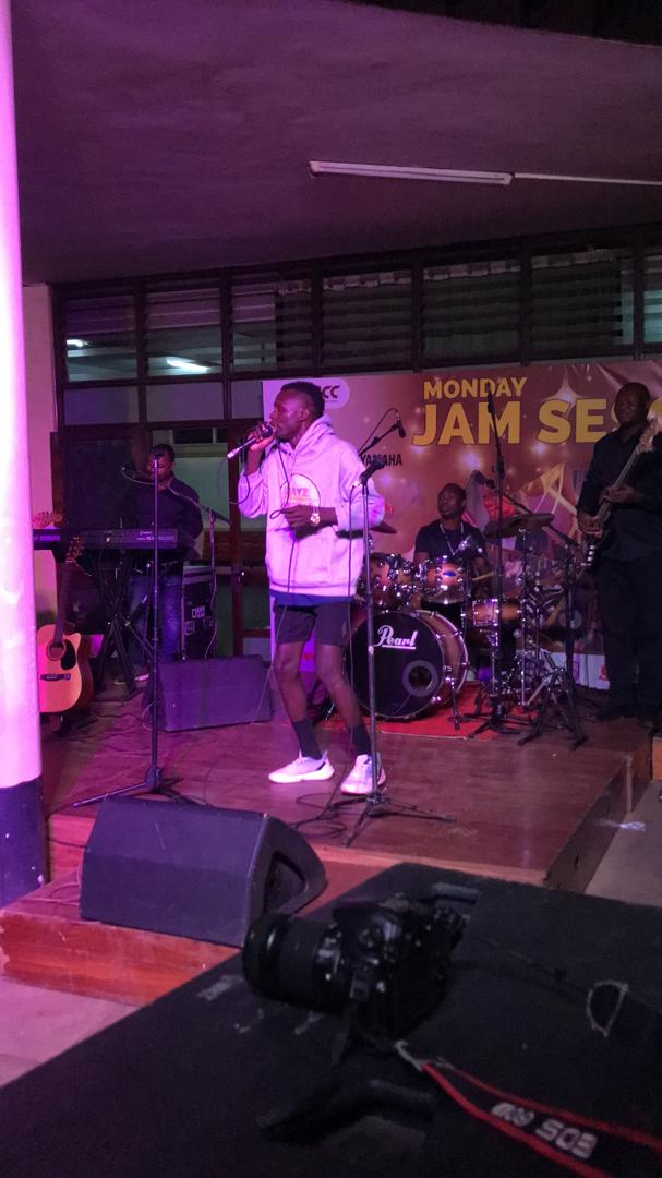 JAM SESSIONS 
each Monday at National Theatre 
Beautiful moments