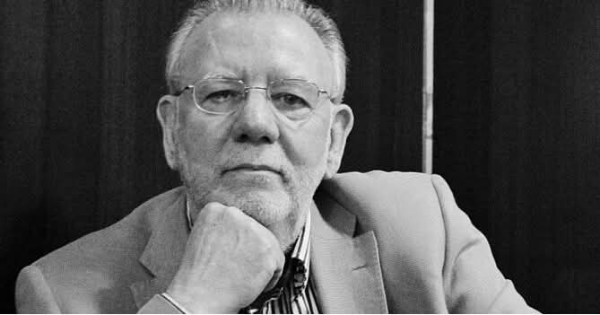 ¡Hoy en revista Altazor! 
Oscar Hahn. Digo yo
revistaaltazor.cl/oscar-hahn-dig…
Sección textos claves
#VH #FVH #creacionismo #vicentehuidobro #poetachileno #revistaaltazor #oscarhahn #poetachileno #premionacional