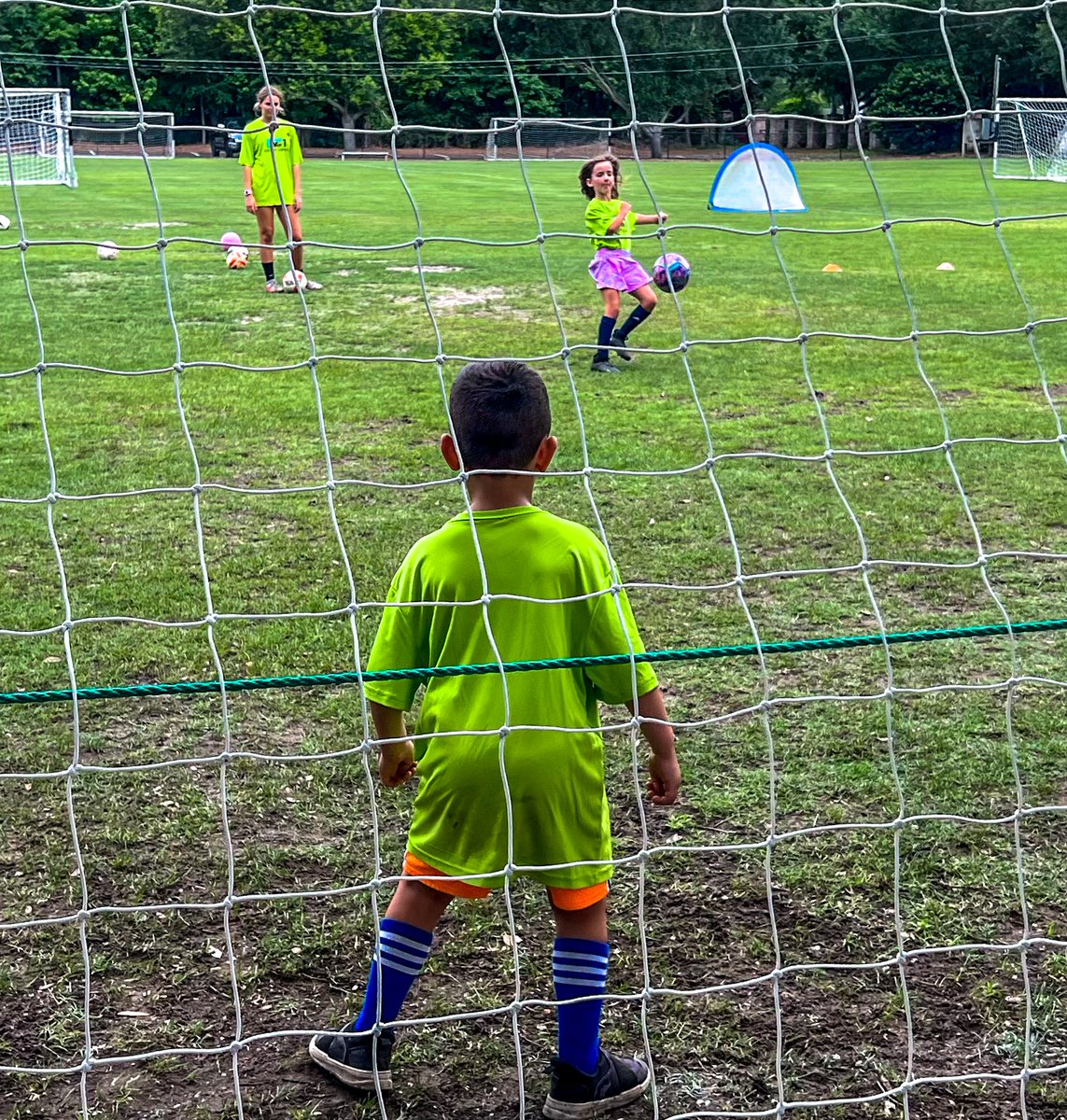 ⚽️ One last chance to train with the best in Charleston this summer!
Join Session 4 of No. 1 Soccer Camps at James Island Youth Soccer Club – July 21–24, 2025! 🌴🔥

Train with the best at South Carolina’s oldest youth soccer club, led by former pro and top coach Clark Brisson.