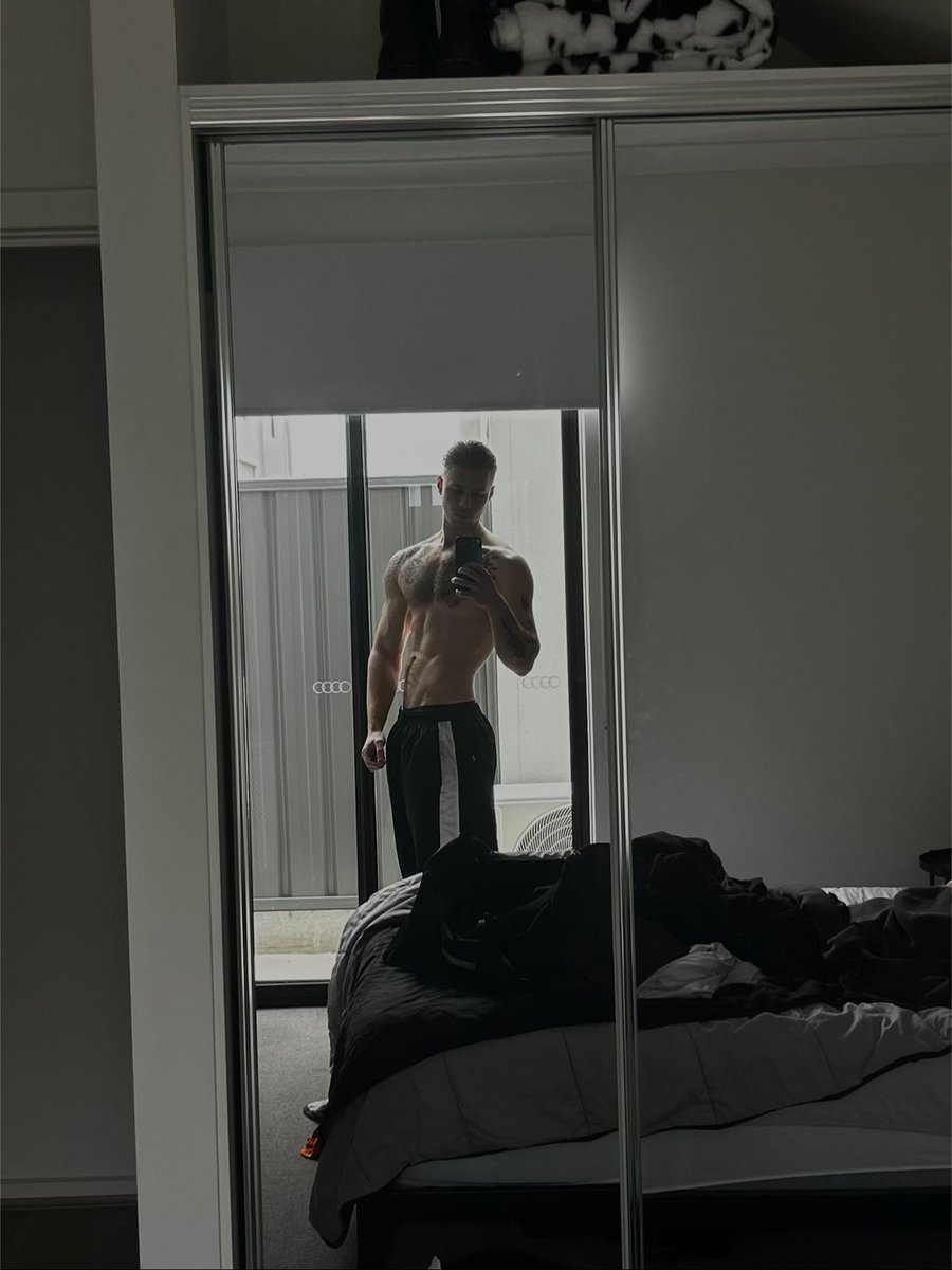 Alex GYM FREE OF tweet media