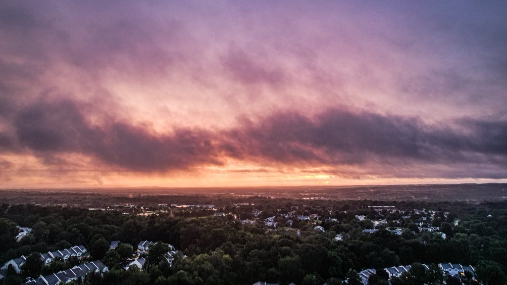The combination of the rain with the low-level clouds at sunset made for a stunning sight this evening #pawx