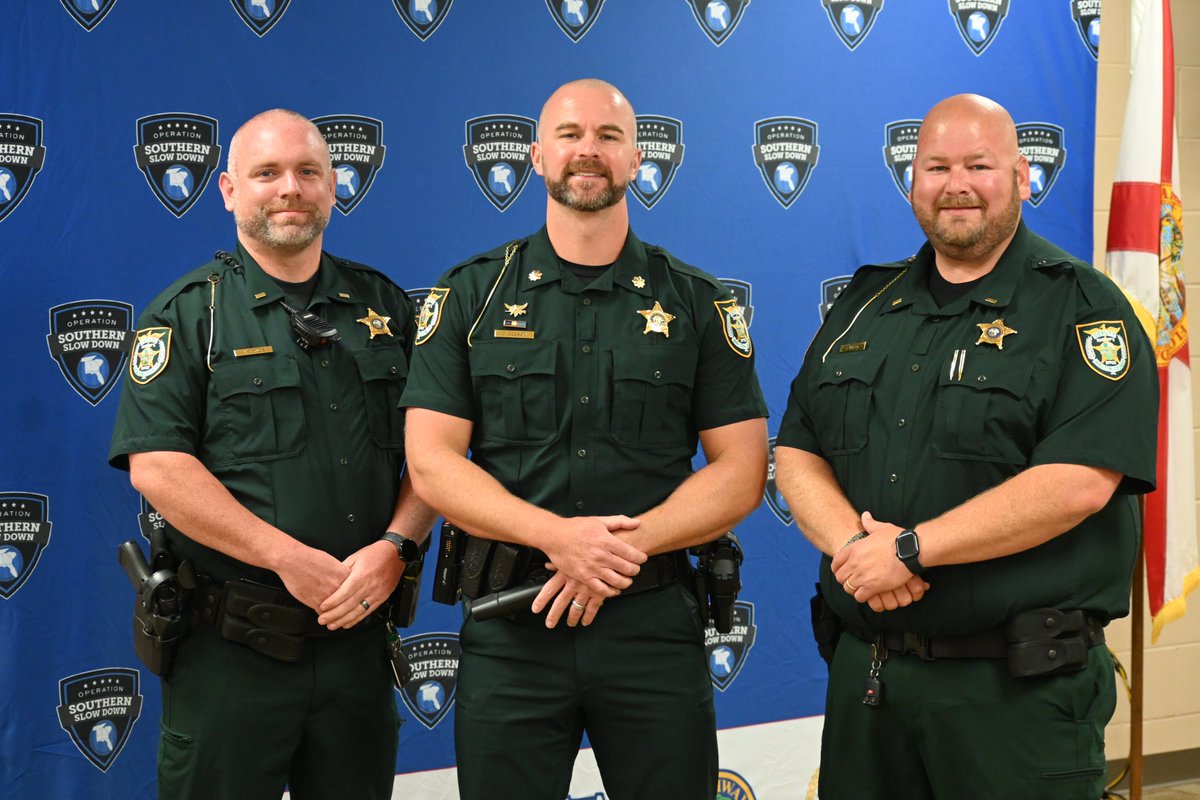 WCSOFL's tweet image. Today, @WCSOFL joined @FHPPanhandle in the announcement of Operation Southern Slow Down, which begins today and continues through Saturday, July 19th.
The week-long traffic safety campaign focuses on enforcement and education efforts related to speeding and aggressive driving…
