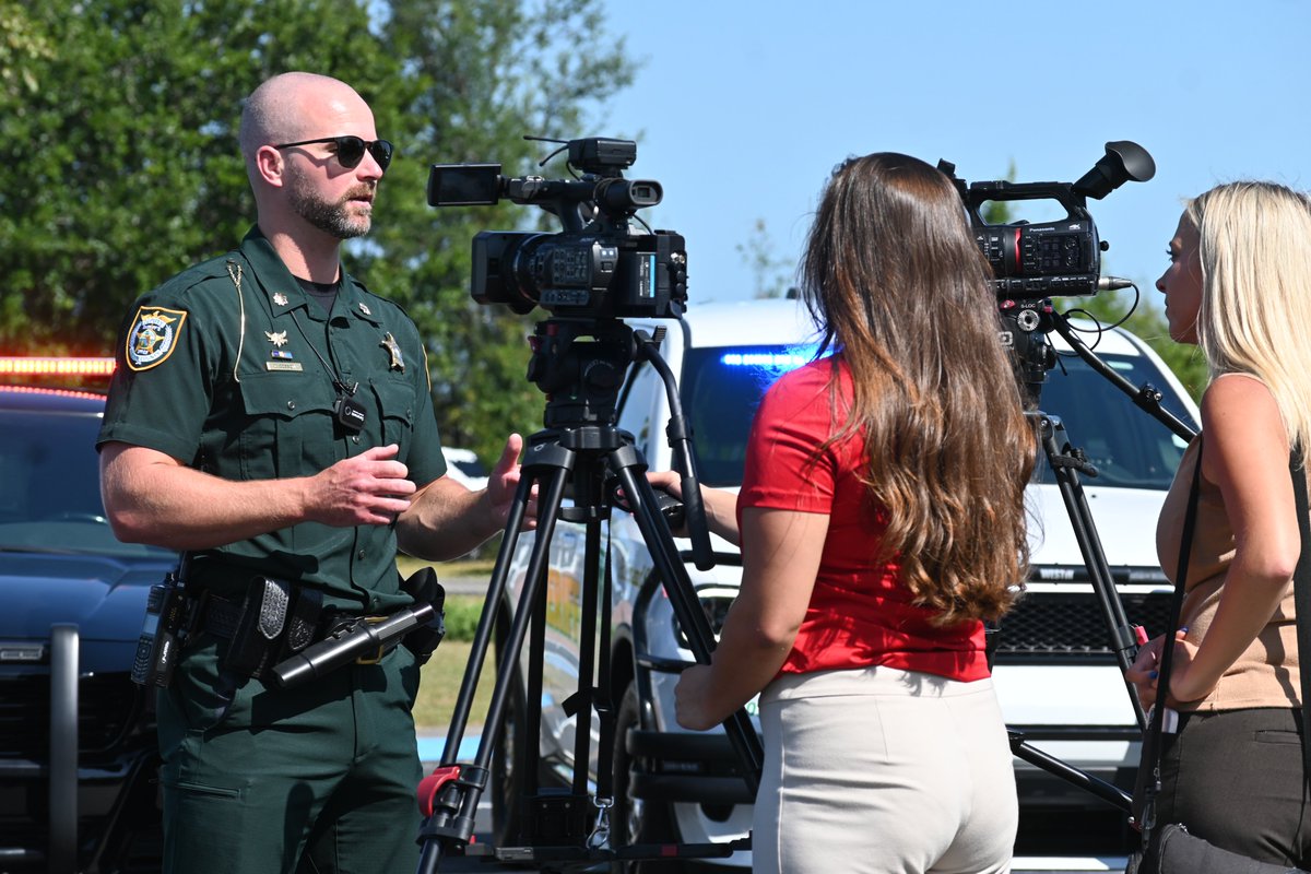 WCSOFL's tweet image. Today, @WCSOFL joined @FHPPanhandle in the announcement of Operation Southern Slow Down, which begins today and continues through Saturday, July 19th.
The week-long traffic safety campaign focuses on enforcement and education efforts related to speeding and aggressive driving…