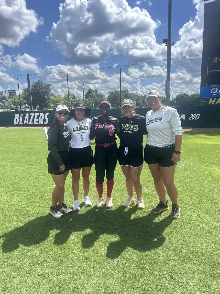 Bailey Carlisle (@baileycarlisle4) on Twitter photo Had a great time at the UAB Prospect Camp today. Made some new friends and I learned some new things that will be helpful in the future! Thank you <a href="/UAB_SB/">UAB Softball</a> and staff for having me!
<a href="/MarucciPPadgett/">Marucci Patriots - Padgett 18u</a> <a href="/MarucciPatsGC/">Marucci Patriots GC</a> <a href="/BSherSB/">Barb Sherwood</a> <a href="/WetumpkaSoftba1/">Wetumpka_Softball</a> Had a great time at the UAB Prospect Camp today. Made some new friends and I learned some new things that will be helpful in the future! Thank you <a href="/UAB_SB/">UAB Softball</a> and staff for having me!
<a href="/MarucciPPadgett/">Marucci Patriots - Padgett 18u</a> <a href="/MarucciPatsGC/">Marucci Patriots GC</a> <a href="/BSherSB/">Barb Sherwood</a> <a href="/WetumpkaSoftba1/">Wetumpka_Softball</a>
