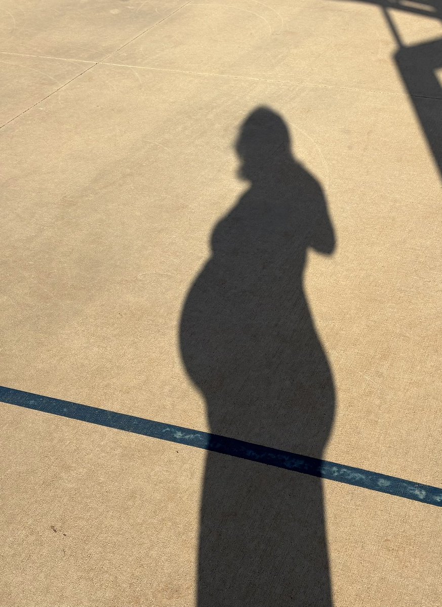 I’m always surprised when I see my reflection or shadow not realizing how big I’ve become but I feel incredibly blessed that we’ve made it 31 weeks now!!!  🥰  After multiple losses and heartbreaks we stayed positive and held onto hope 🙏🏻  Almost there!!! 🥹