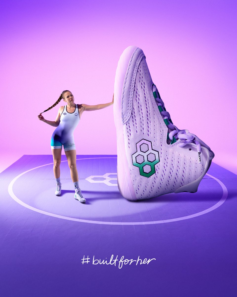 LARGER THAN LIFE 🙂⚡️

Introducing Our First Women’s Wrestling Shoe.

bit.ly/3GAQnpY