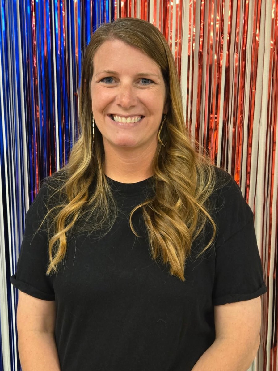 coogsxctf's tweet image. Congratulations to Coach Morgan King who is being honored tonight at the 2025 Texas Girls Coaches Association Honor Awards Banquet as the 5A-6A Track &amp;amp; Field Sub-Varsity Coach of the Year! 💙❤️
