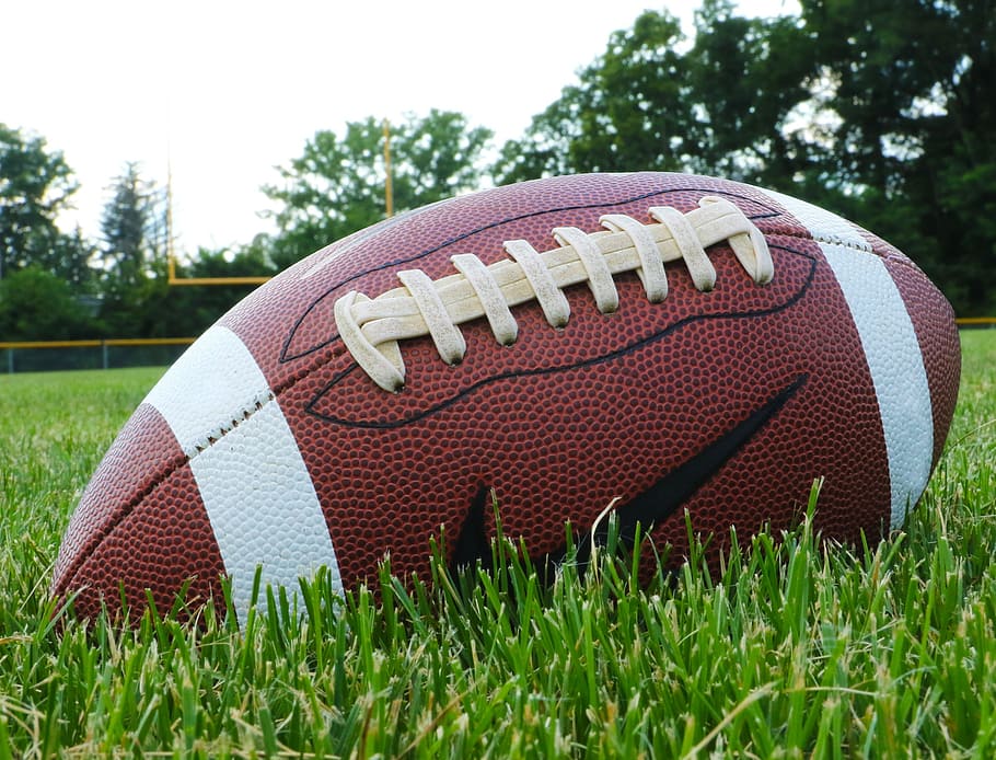 TNVarsity (@tnvarsity) on Twitter photo Tennessee Football: Top Wide Receivers in 2028
on3.com/sites/tn-varsi…
<a href="/10pritchett/">Andru Pritchett</a>
@Brooks___7
<a href="/DamariAll3n/">Damari Allen</a>
<a href="/DeAriesH1/">De’Aries (Curly) Holland</a> Tennessee Football: Top Wide Receivers in 2028
on3.com/sites/tn-varsi…
<a href="/10pritchett/">Andru Pritchett</a>
@Brooks___7
<a href="/DamariAll3n/">Damari Allen</a>
<a href="/DeAriesH1/">De’Aries (Curly) Holland</a>