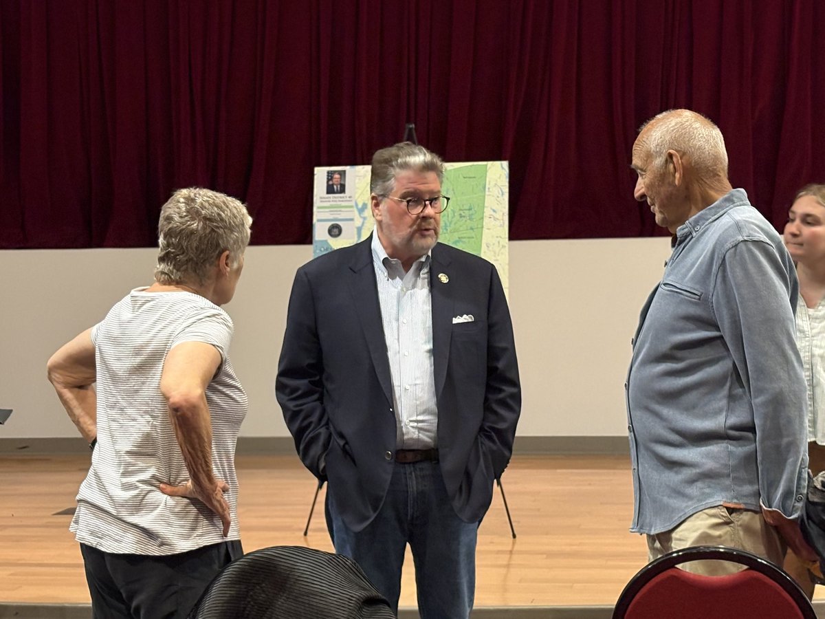 SenatorHarckham's tweet image. Thank you to everyone who joined me at the Ossining Public Library tonight for Coffee and Conversation.
It was a pleasure to hear your thoughts, answer your questions, and discuss the issues facing our district.