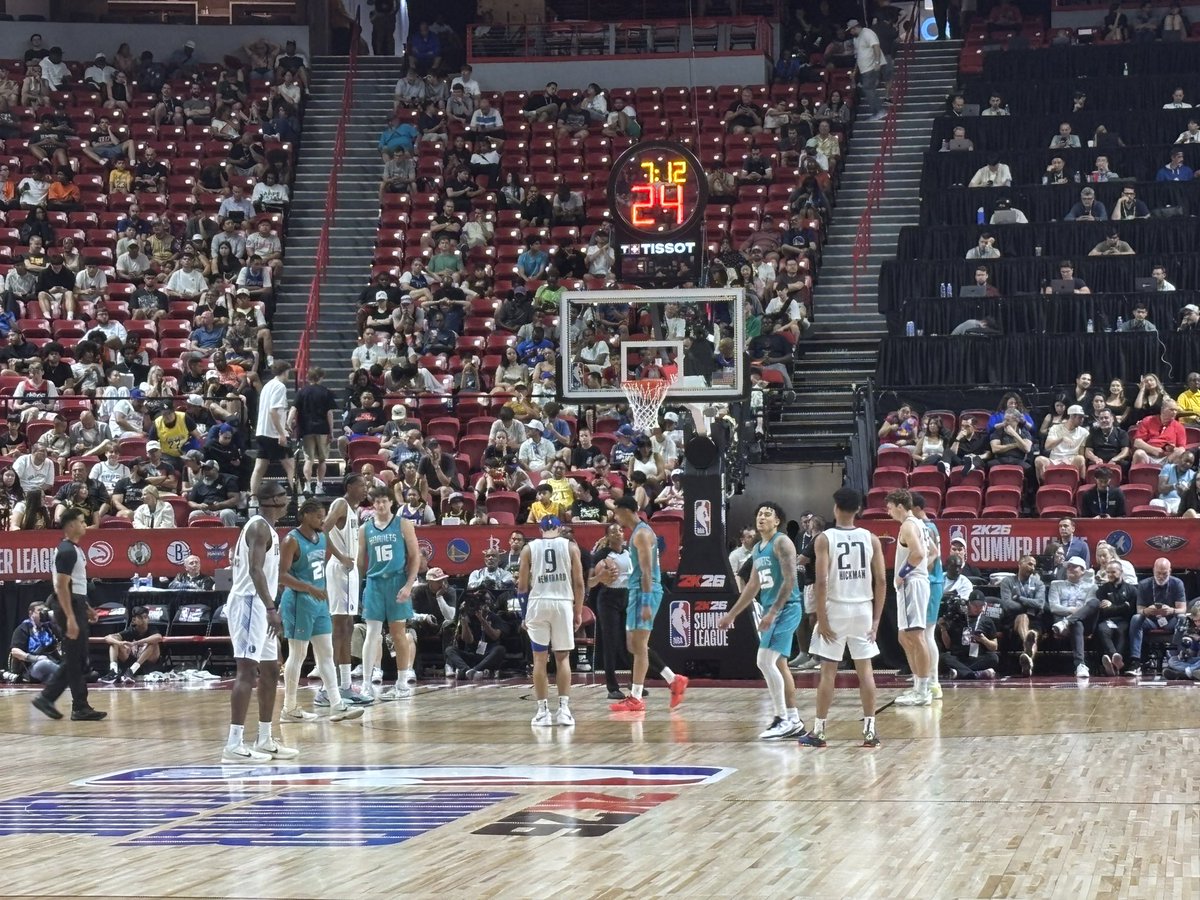 Nolan Hickman making his Summer League debut. Will share the floor with #Gonzaga backcourt mate Ryan Nembhard during his first shift.