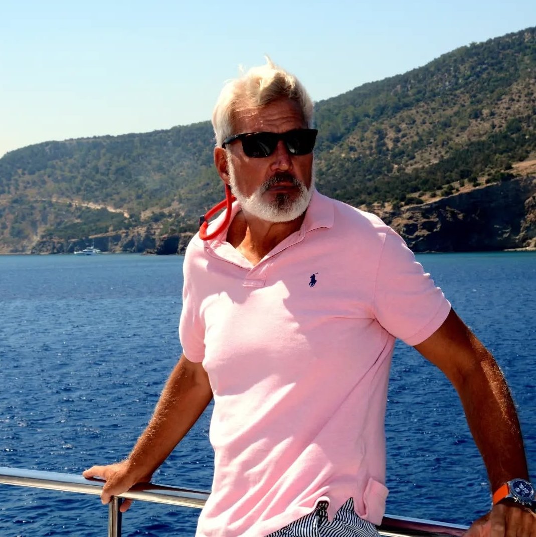 Jones Diamond (@jonesdiamonddr) on Twitter photo 