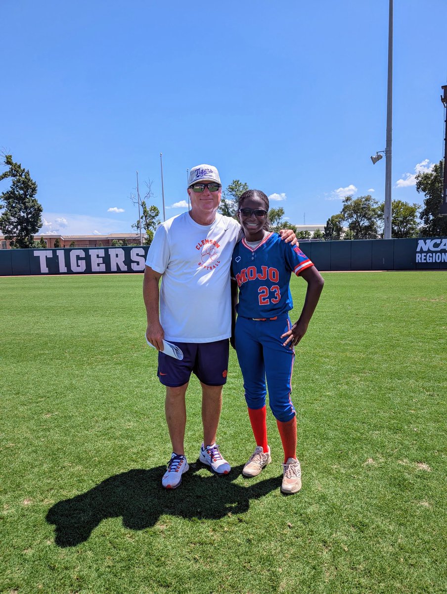 GAMojo2012's tweet photo. Thank you to Coach John Rittman and the entire @clemsonsoftball staff for having #23 Gia Foster (2030) at your Elite Prospect Softball Camp this week. She absolutely loved it and can’t wait to return!!

#EIED #MojoMission #RespectTheM https://t.co/Z5Lhh4uQVD