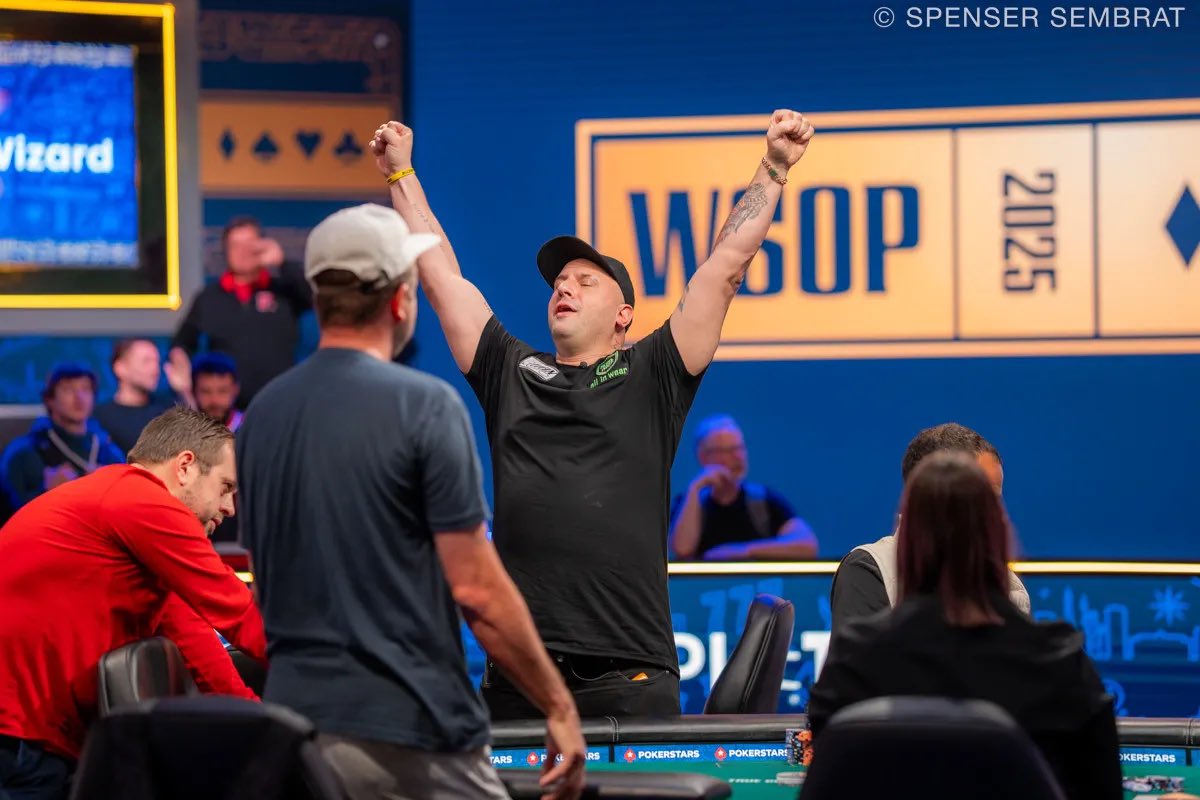 EricMizrachi's tweet image. Tonight the family come in to watch @TheGrinder44 make history @WSOP Main Event tomorrow. #TeamMizrachi #wsop #mainevent #pokergo #pokernews