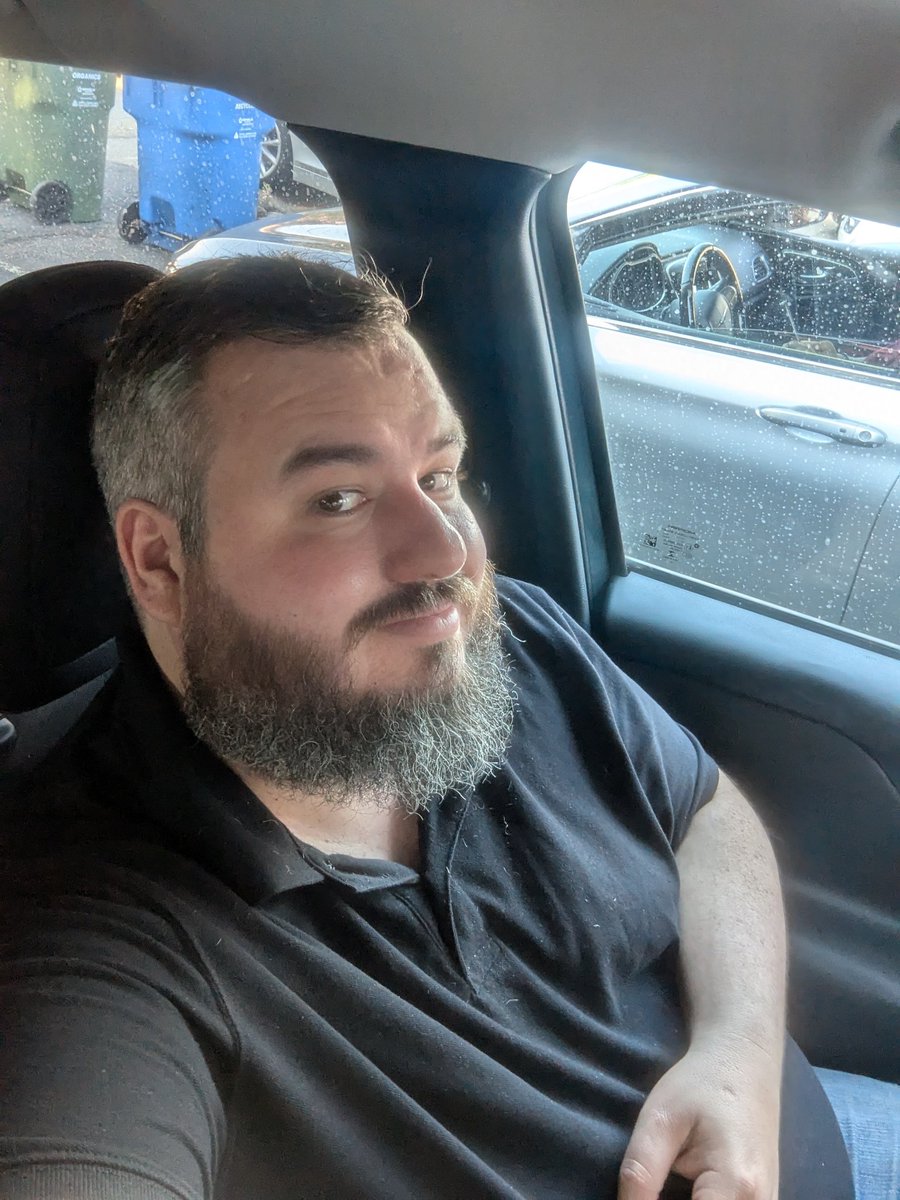 WolfyLion's tweet image. Mane trimmed