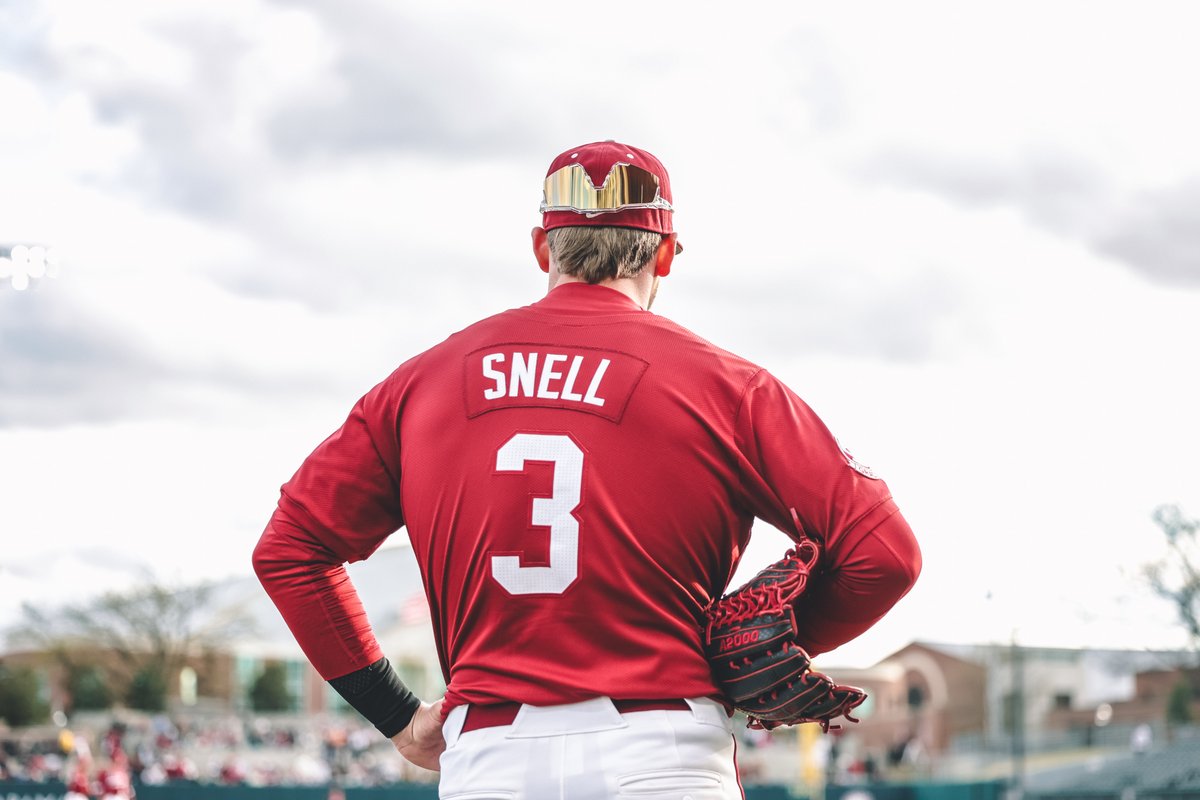 AlabamaBSB's tweet image. Snell, Bonomolo Jr. Chosen on Day Two of 2025 MLB Draft
🔗: bit.ly/3GpIi7z
#RollTide
