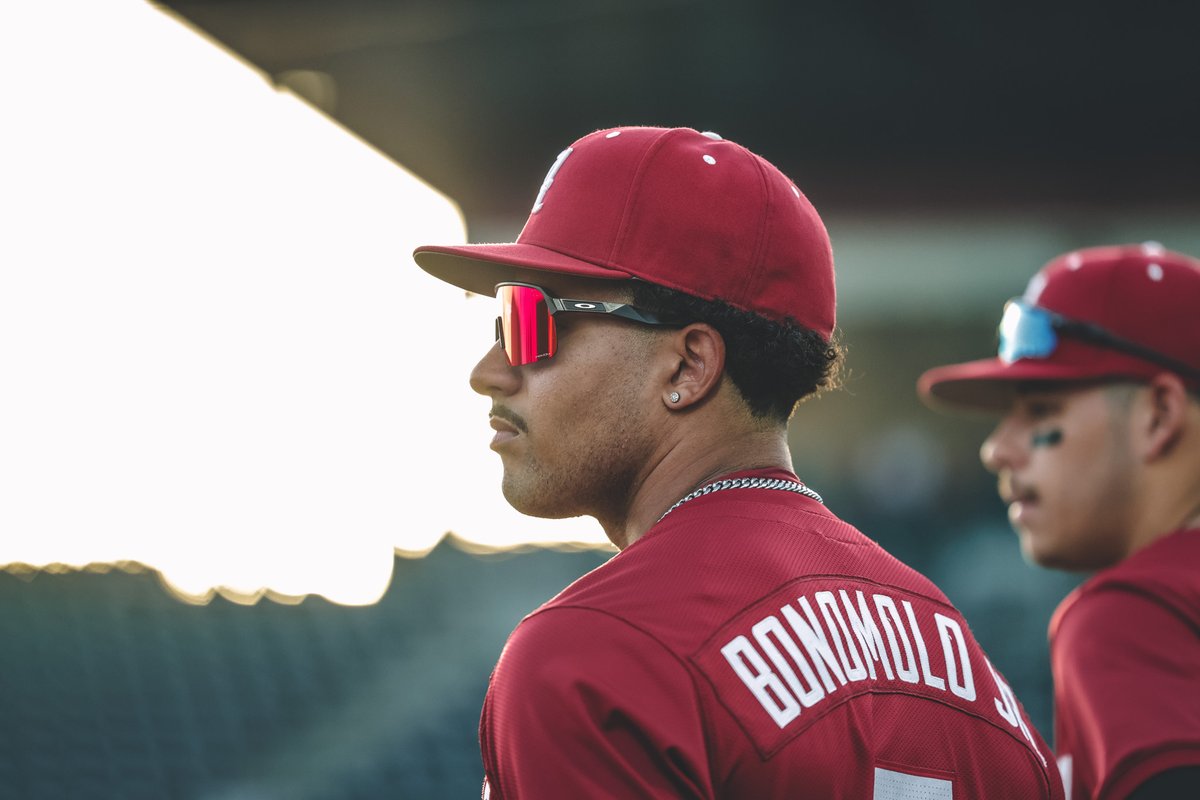 AlabamaBSB's tweet image. Snell, Bonomolo Jr. Chosen on Day Two of 2025 MLB Draft
🔗: bit.ly/3GpIi7z
#RollTide