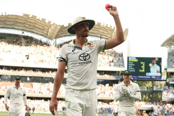 Fewest balls to reach 400 Test wickets

16634 - Steyn 
19062- Mitchell Starc*
20300 -  Hadlee 
20526 - McGrath
21200 - Wasim