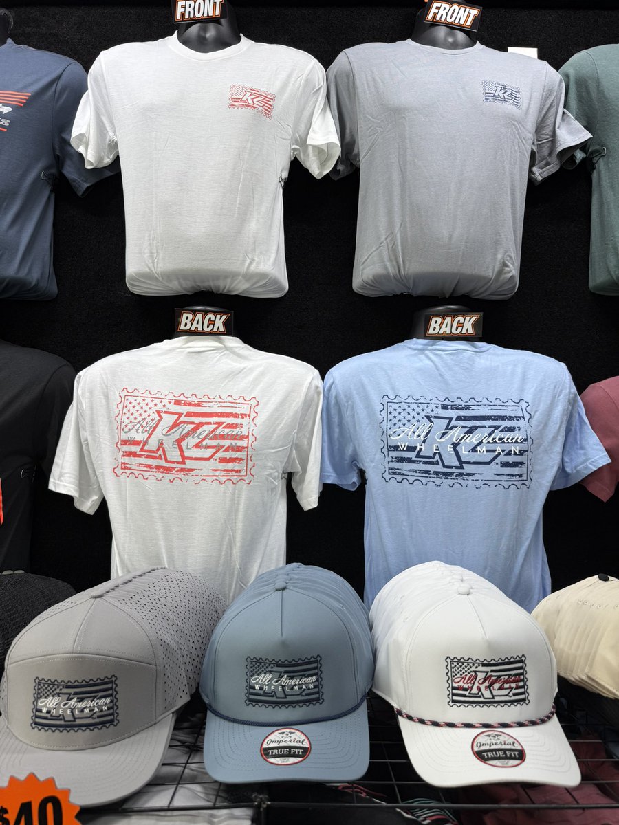 ShopKyleLarson's tweet image. Night 𝐨𝐧𝐞 of a very busy week & our trailer signage got a much needed upgrade!
📍 @FremontSpeedway
Can’t make it? ShopKyleLarson.Com