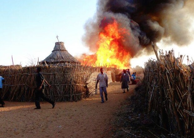 SudanTribune_EN's tweet image. Sudan's paramilitary Rapid Support Forces (RSF) have killed more than 200 civilians in a series of attacks on villages in North Kordofan state, the National Umma Party and a prominent Sudanese rights group said on Monday.
sudantribune.com/article302874/